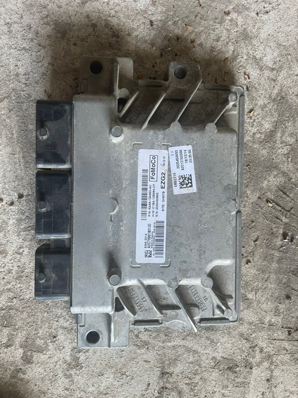 Блок управления ECU FORD Fiesta 2018 KA6A-12A650-AC контрактная