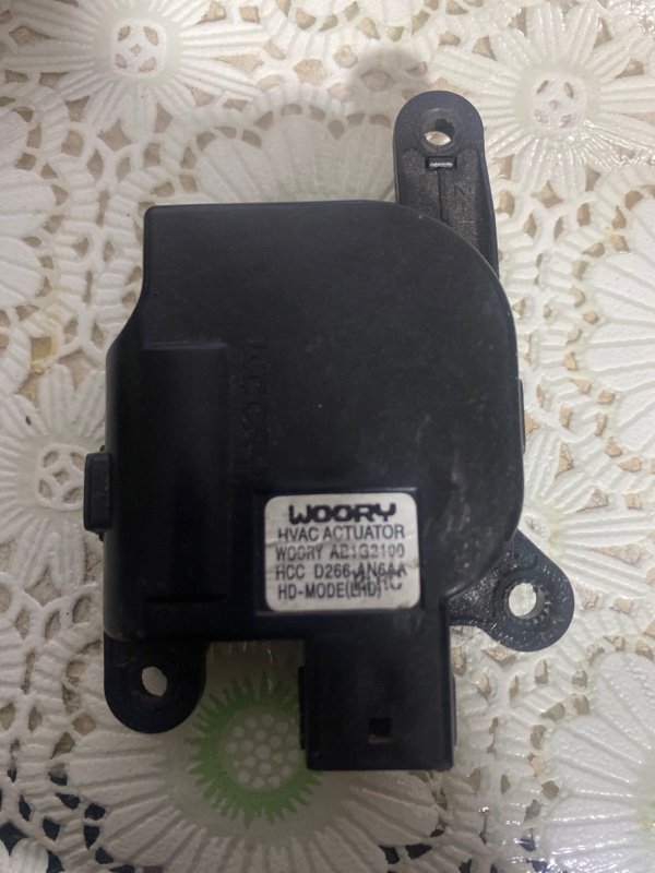 Сервопривод заслонок печки Kia ceed 2008 D266-AN6AA Б/У