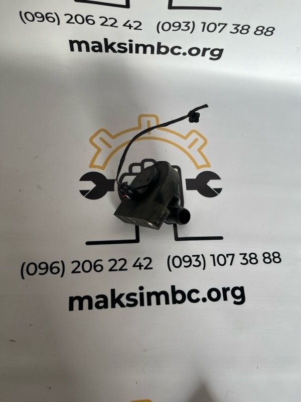 Помпа Chevrolet Bolt EV 2021 2021 EV ELECTRIC 13592753 Б/У