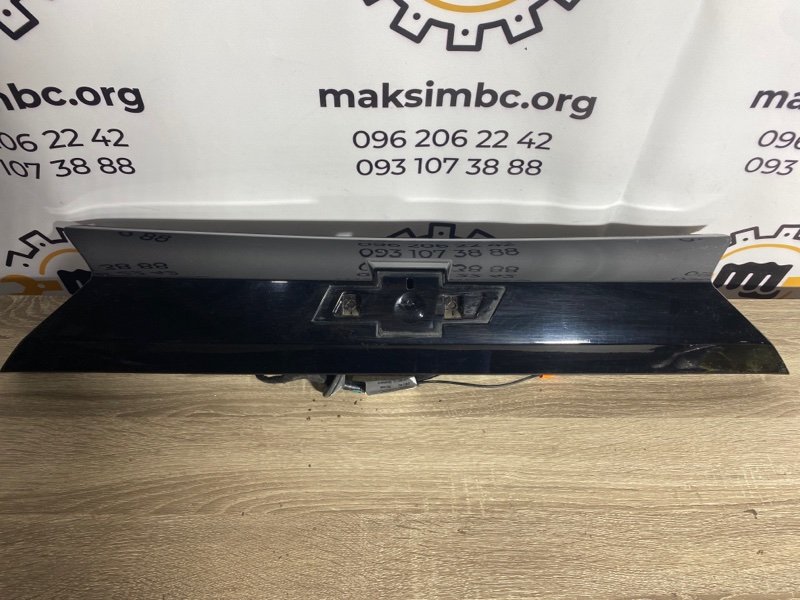 Запчасть накладка двери багажника Chevrolet Bolt EV 2023 2023 EV 2023 ELECTRIC 42770044 Б/У Накладка двери багажника Chevrolet Bolt EV 2023 2023 EV 2023 ELECTRIC 42770044 Б/У