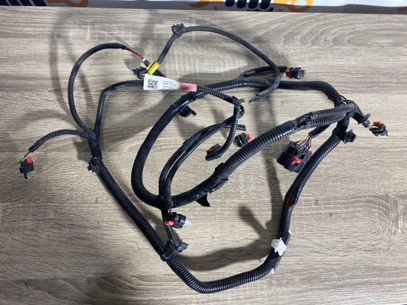 Запчасть проводка птф tesla 3 2067958-00-B Б/У Проводка ПТФ tesla 3 2067958-00-B Б/У