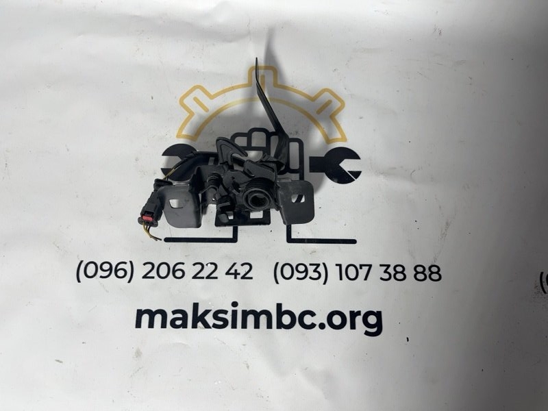 Замок капота Bolt EUV 2021 EUV ELECTRIC Замок капота Bolt EUV 2021 EUV ELECTRIC