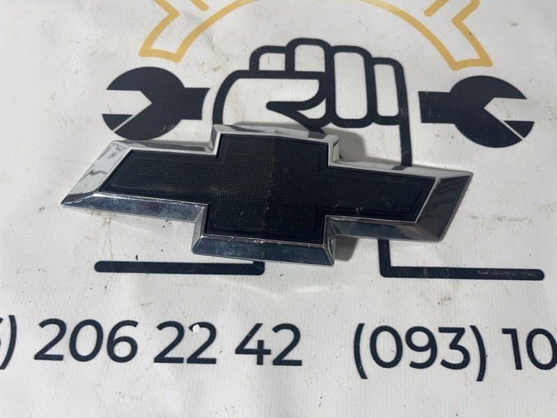 Эмблема Chevrolet Bolt EUV EUV ELECTRIC Эмблема Chevrolet Bolt EUV EUV ELECTRIC