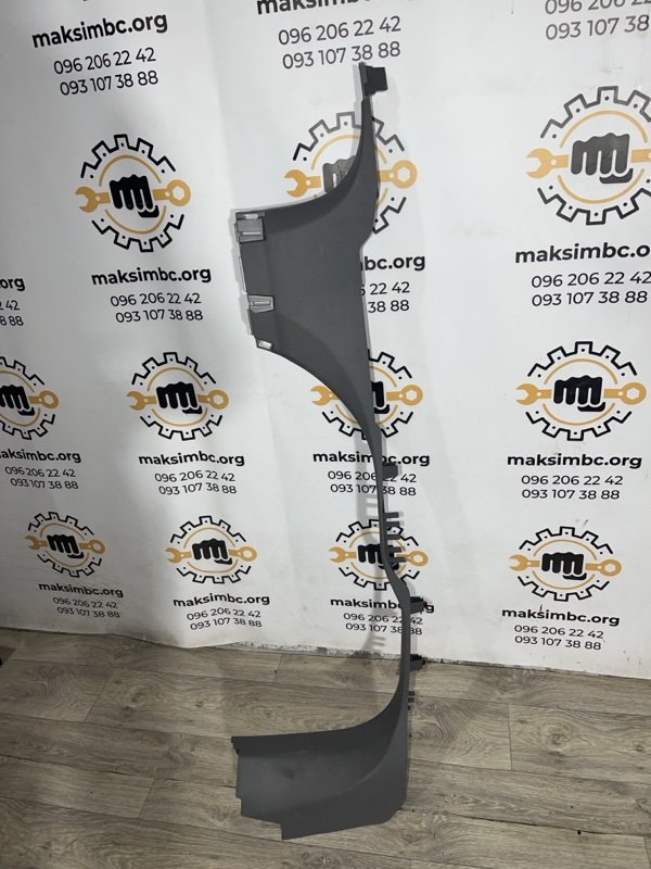 Запчасть накладка на порог салона правая Chevrolet Bolt EUV 2021 EUV ELECTRIC 42790305 Б/У Накладка на порог салона правая Chevrolet Bolt EUV 2021 EUV ELECTRIC 42790305 Б/У