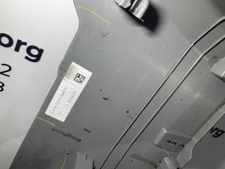 Накладка на порог салона правая Chevrolet Bolt EUV EUV ELECTRIC